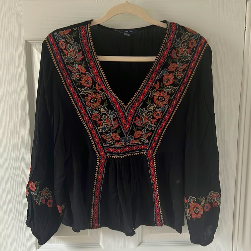 American Eagle embroidered blouse - XS